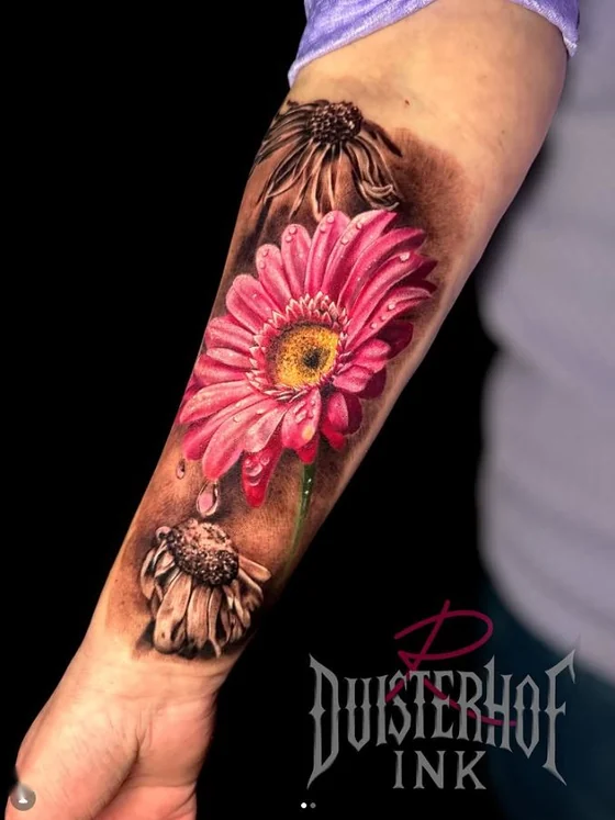Tattoo van Duisterhof Ink